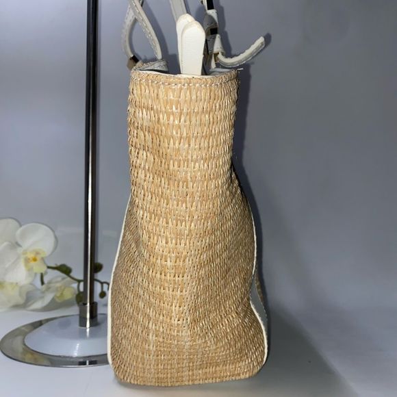 Urban Expressions Straw Tote Bag - Picture 4 of 8